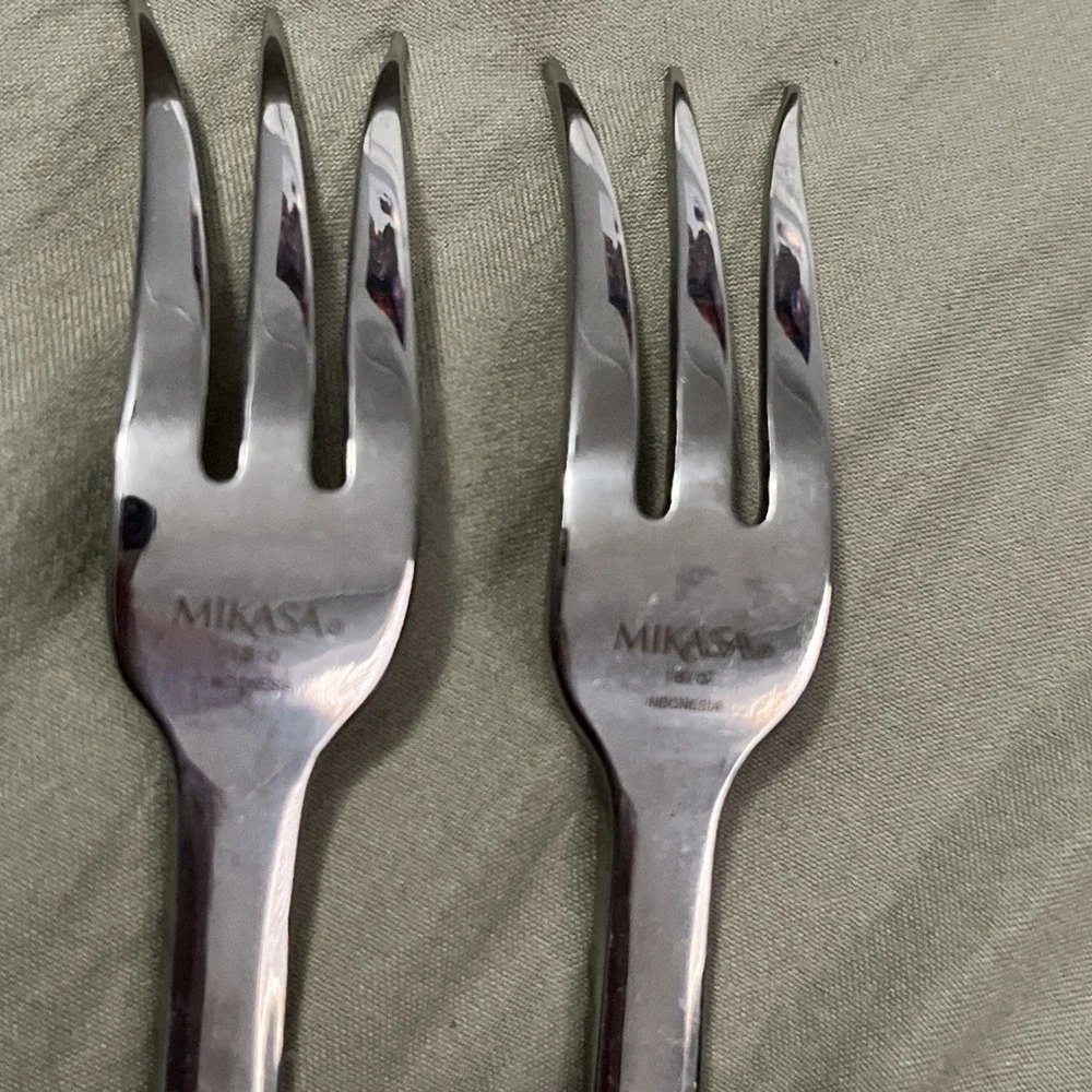 Mikasa  stainless Meat Fork 2 Piece